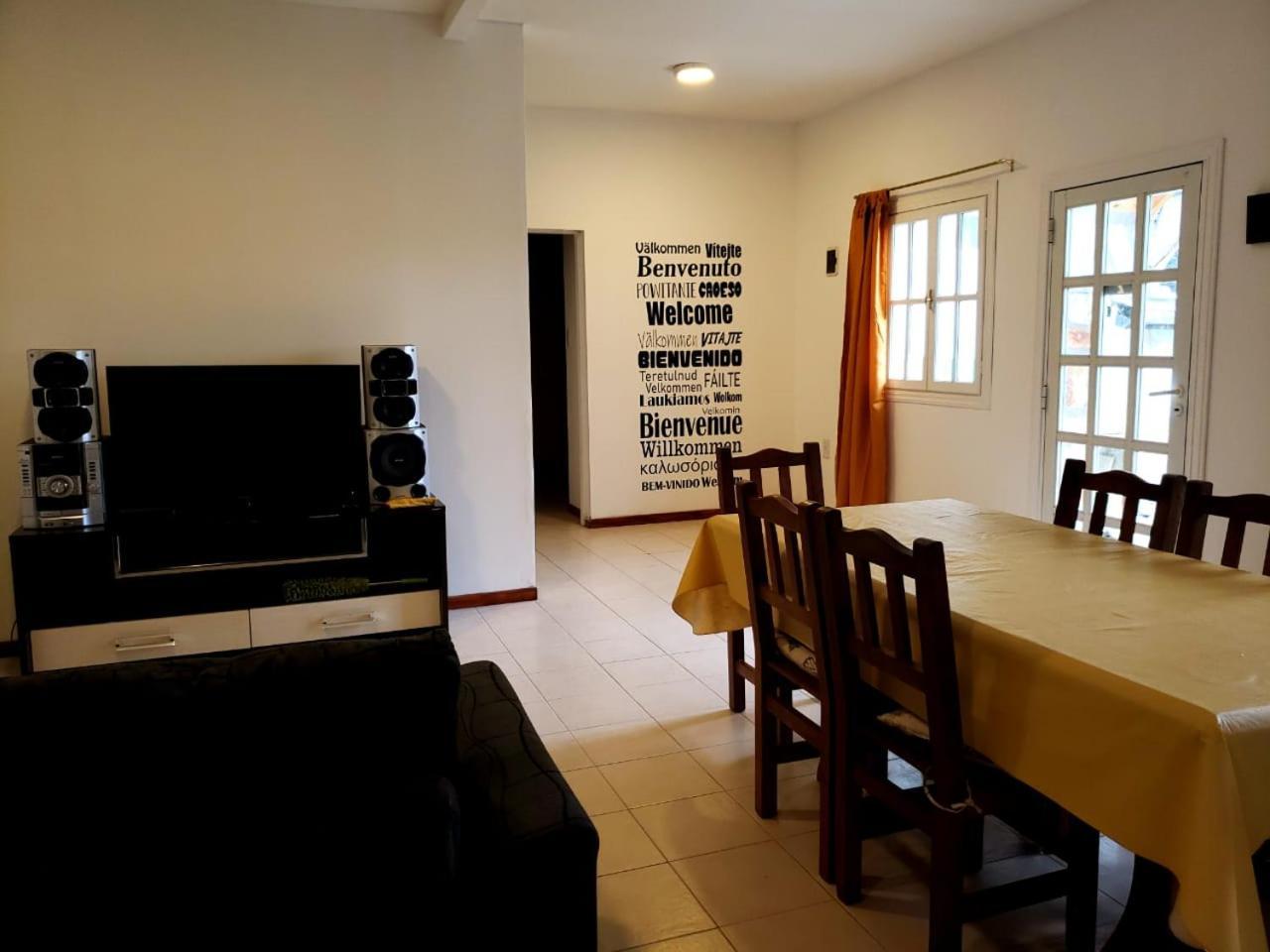 Departamentos Del Bosque Apartment Ушуая Екстериор снимка