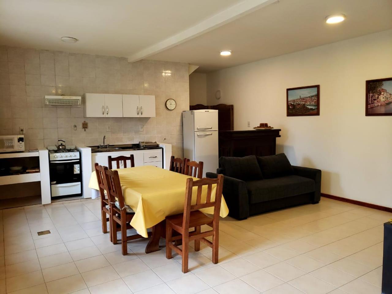 Departamentos Del Bosque Apartment Ушуая Екстериор снимка